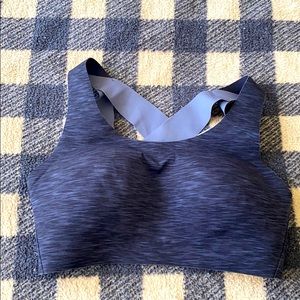 Lululemon sports bra 32D
